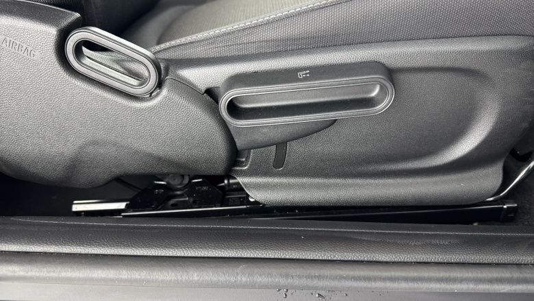 MINI Hatchback 1.5 Cooper Classic 3dr Petrol Hatchback